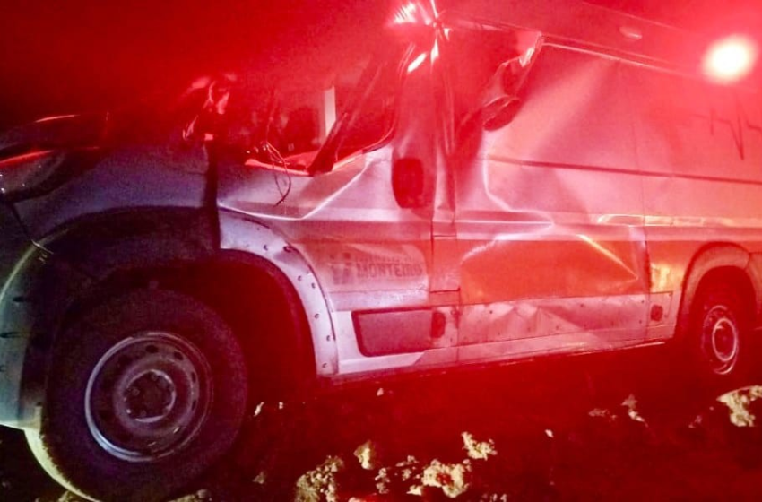  Acidente com ambulância de Monteiro deixa cinco feridos no Cariri paraibano