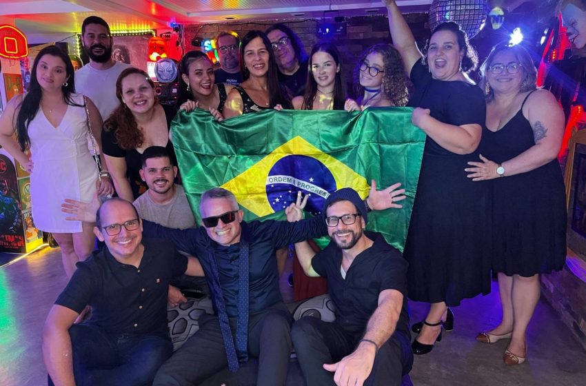  Amigos abrem mão da folia e apostam em 'traje de gala' para torcer por 'Ainda Estou Aqui' no Oscar