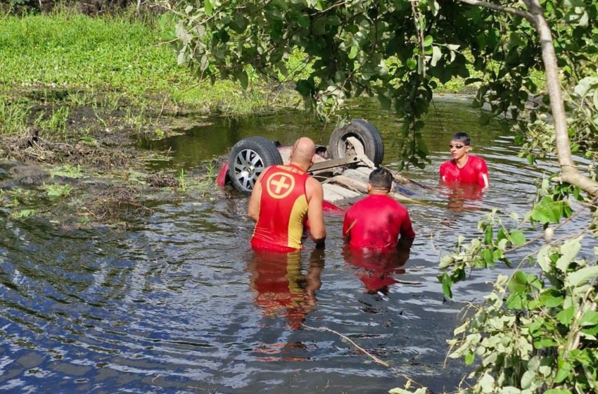  Homem morre após veículo capotar e ficar submerso em manancial às margens de rodovia na PB