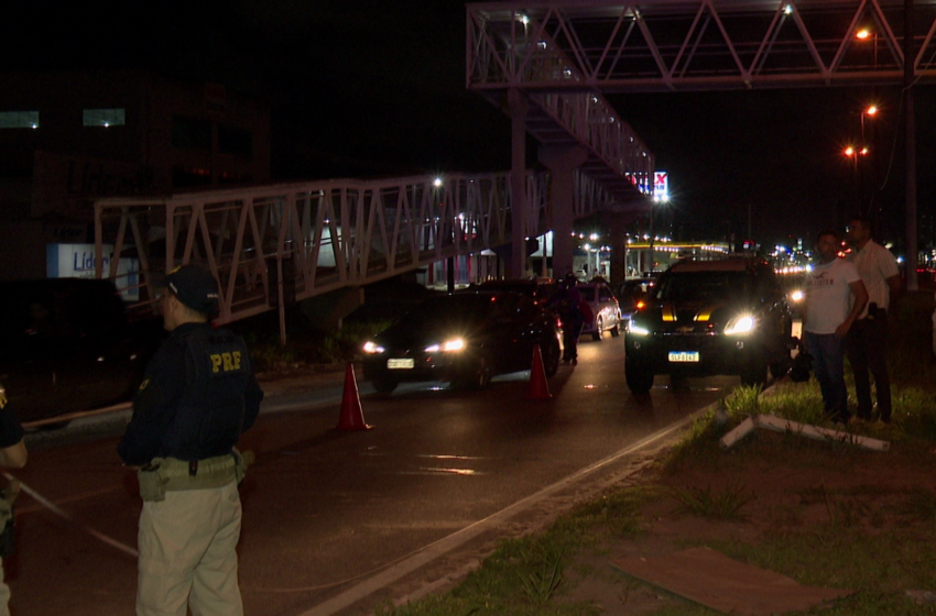  Homem morre atropelado ao tentar atravessar a BR-230, em Cabedelo