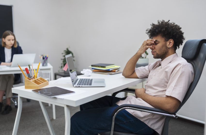  Mais de 7,5 mil trabalhadores se afastaram do emprego por problemas de saúde mental em 2024, na Paraíba