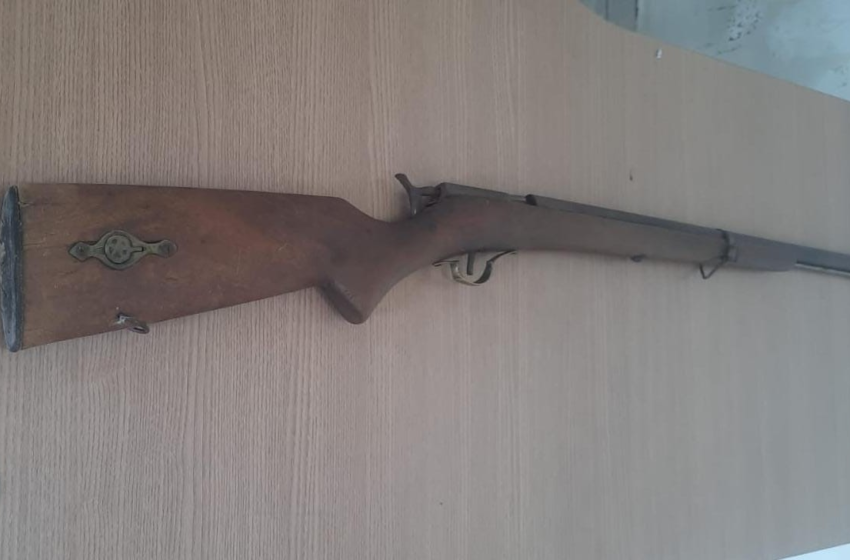  Menino encontra arma do avô e atira na prima de 6 anos no Sertão da Paraíba
