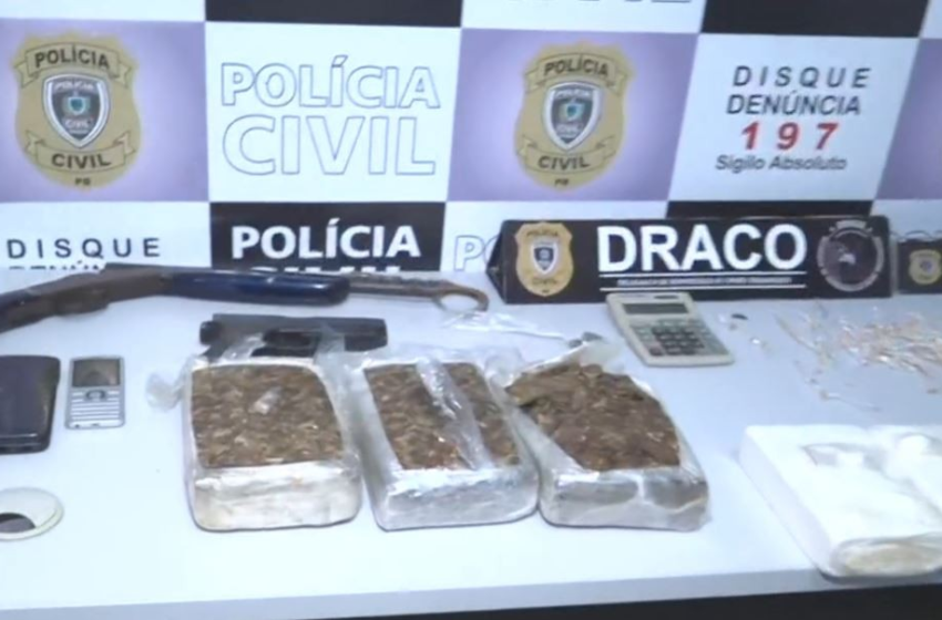  Homens são presos durante operação de apreensão de drogas e armas, em Campina Grande