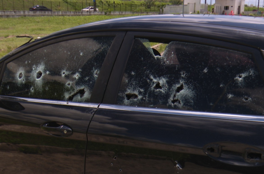 Mais de 90 tiros atingiram carros de cinco jovens mortos durante ação policial na Grande João Pessoa, diz perícia
