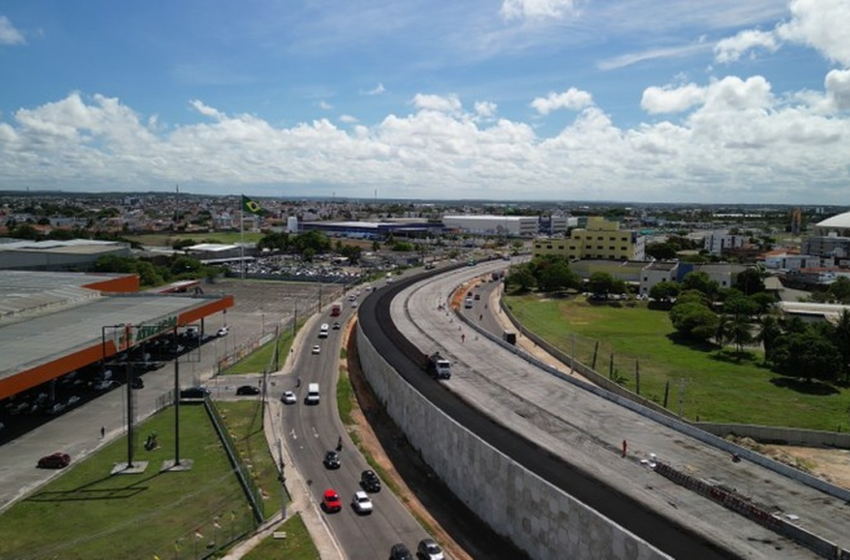 Viaduto de Água Fria, em João Pessoa, tem trânsito liberado