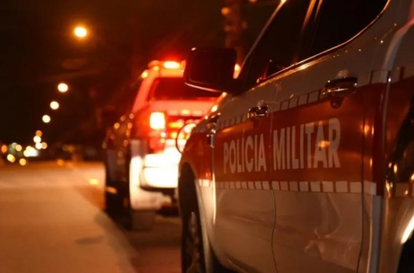  Dois homens são baleados e um carro é roubado durante ação de grupo armado, em Cabedelo