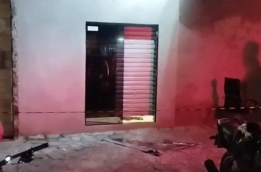 Policial reage a assalto em loja de celulares, é baleado e mata suspeito em João Pessoa