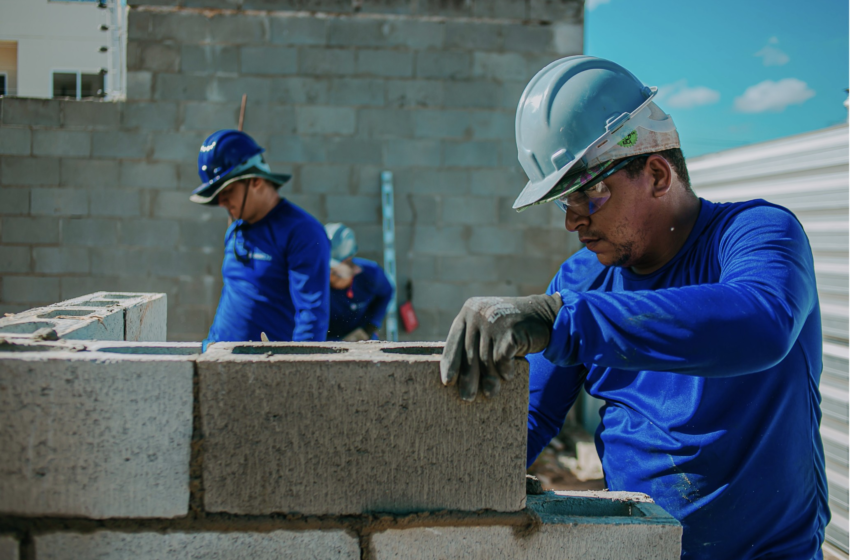 Construtora abre 180 vagas de emprego em João Pessoa