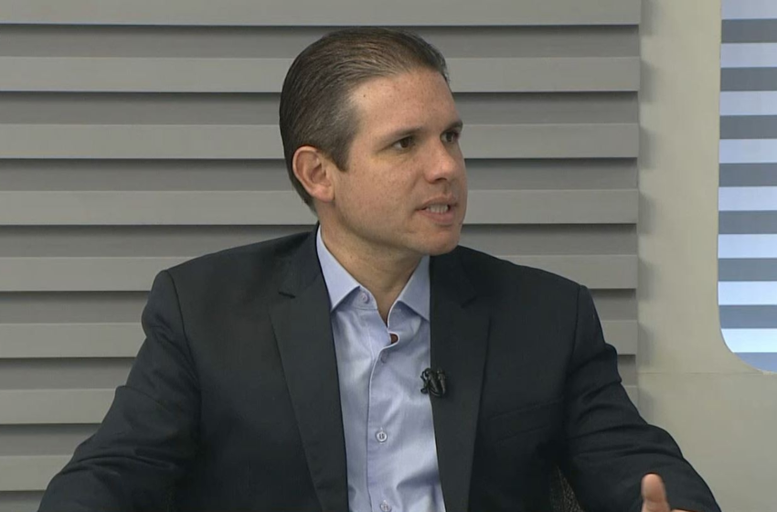 Hugo Motta afirma que comissão pode discutir aumento de impostos para bancos e empresas para compensar isenção fiscal