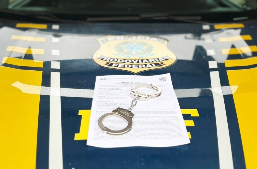 Homem é preso na PB suspeito de envolvimento no assassinato de prefeito de cidade do RN durante campanha de reeleição