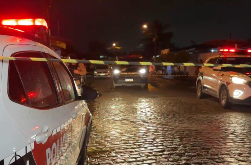 Jovem é morto a tiros enquanto saia da casa da namorada, em João Pessoa