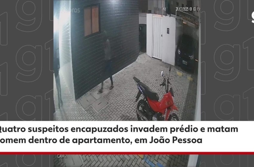 Quatro suspeitos encapuzados invadem condomínio e matam homem com vários tiros, em João Pessoa