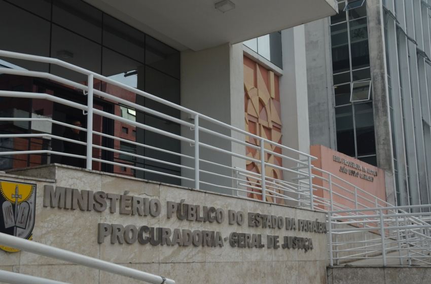 MP ajuíza ação contra construtora por obra acima da altura permitida em Cabedelo