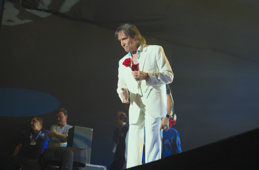 Fãs chegam mais de 12 horas antes para show de Roberto Carlos em João Pessoa: 'não almocei, não fui ao banheiro'
